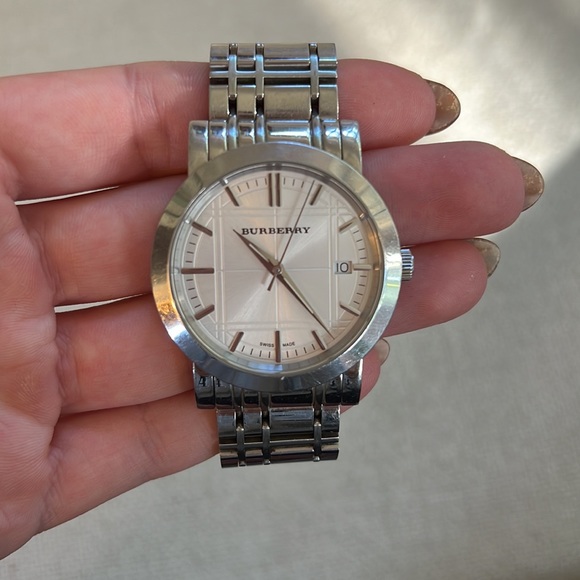 Burberry Watch BU1350 - Picture 8 of 8